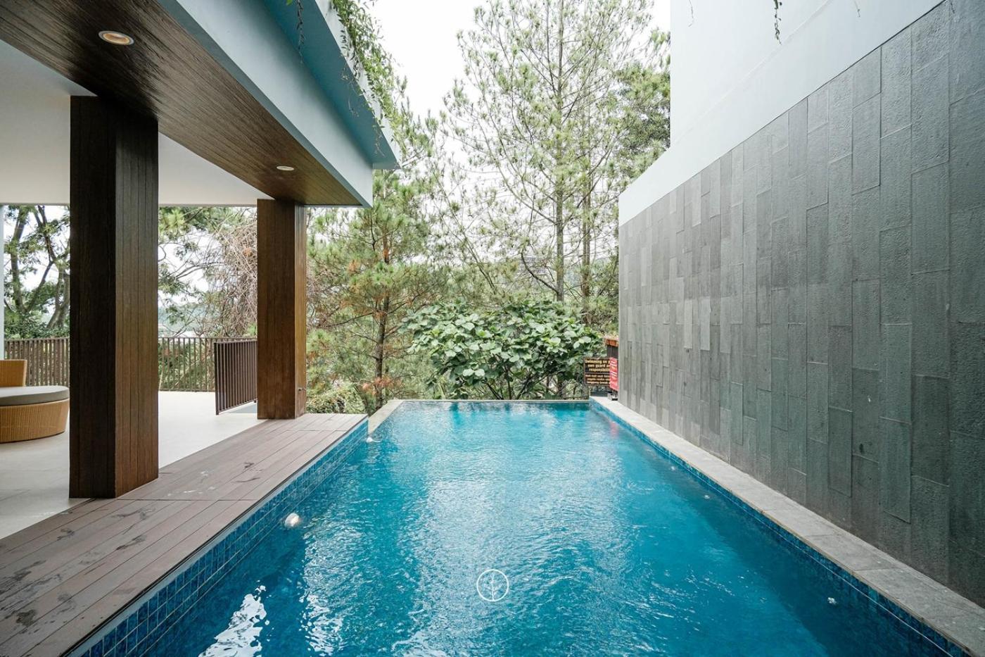 Anindya Hill View Villa 7 Bedrooms With A Private Swimming Pool バンドゥン エクステリア 写真