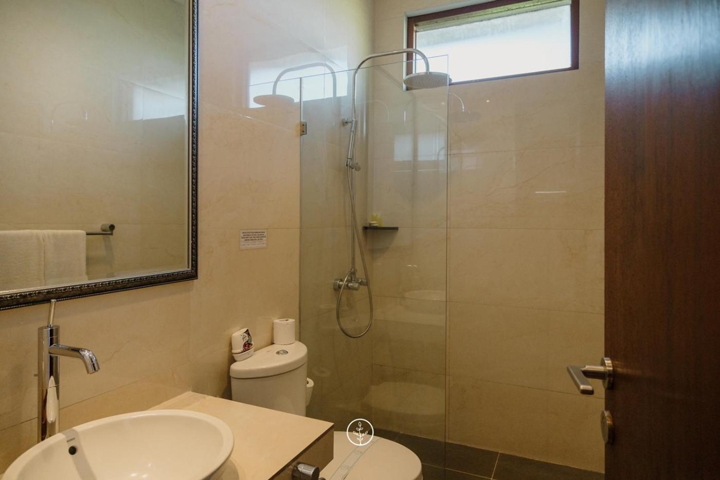 Anindya Hill View Villa 7 Bedrooms With A Private Swimming Pool バンドゥン エクステリア 写真