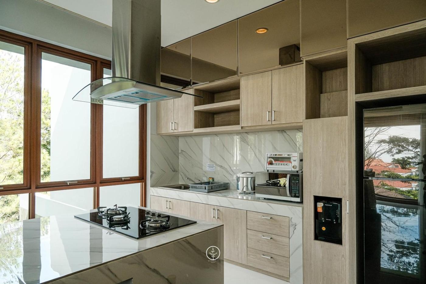 Anindya Hill View Villa 7 Bedrooms With A Private Swimming Pool バンドゥン エクステリア 写真